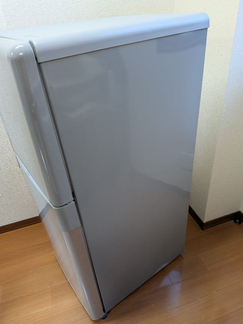 【送料込み】冷凍冷蔵庫 YR-12T-WH