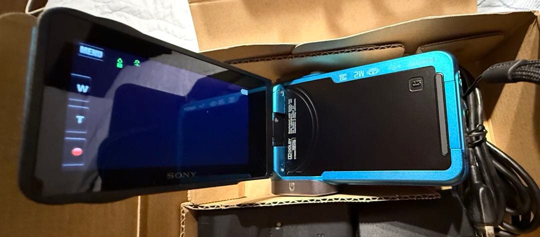 SONY HDR-GW77V 防水ハンディーカメラ　美品