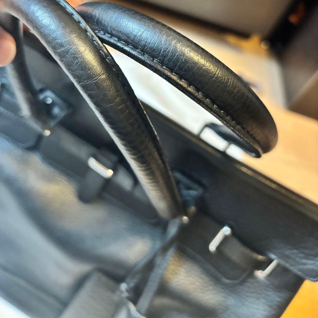 PELLE MORBIDAブラックビジネスバッグ　MB026A