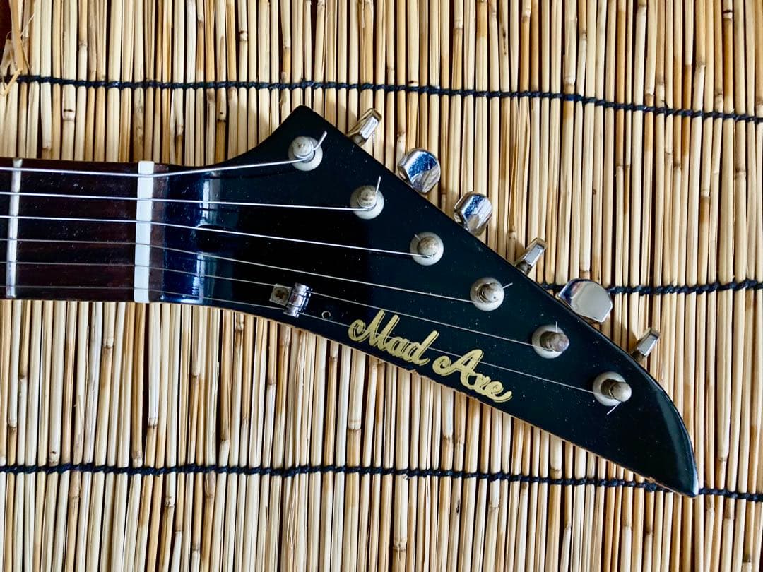 ☆貴方だけの一本　大改造で新機能満載　バナナヘッドのMadAxe ST