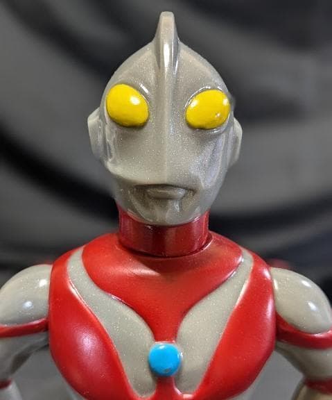 サイン入りウルトラマンaタイプ（Ｍ１号）ソフビフィギュア