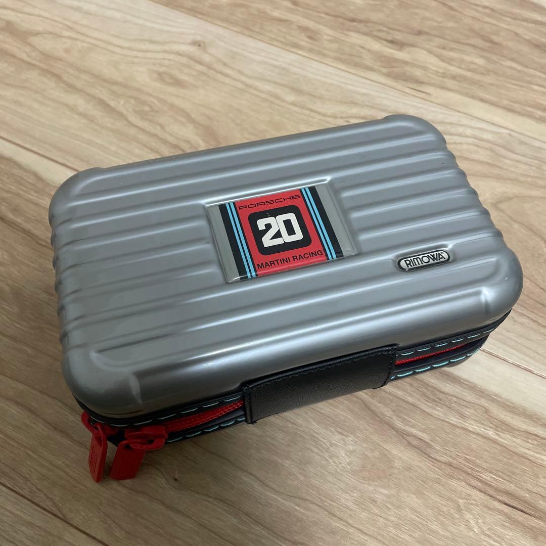 希少 RIMOWA x ポルシェx MARTINI RACING ケース ポーチ 希少 RIMOWA x ポルシェx MARTINI RACING ケース ポーチ