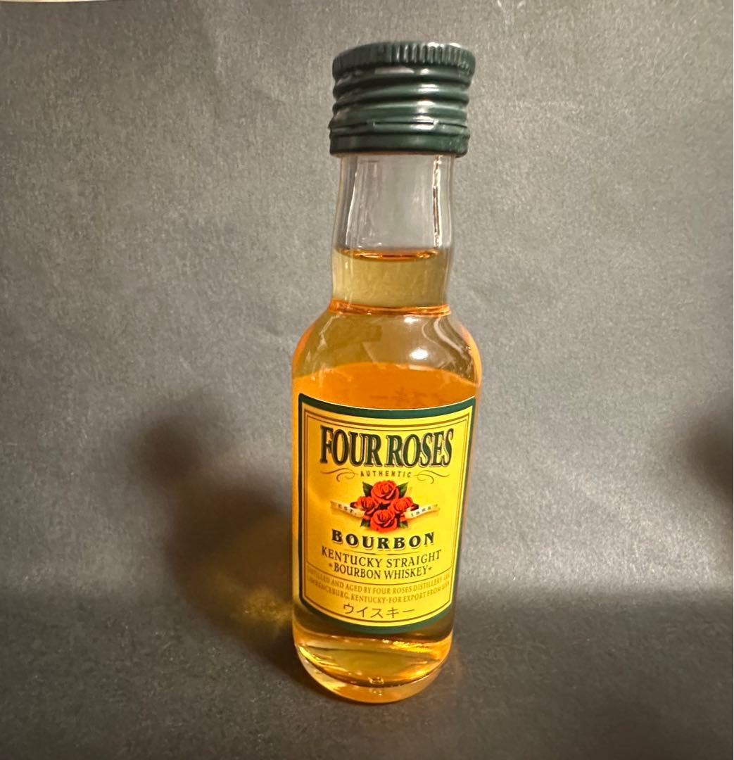 ミニボトル フォアローゼス - メルカリ