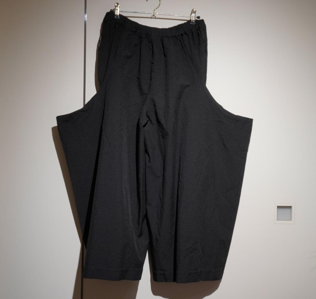 COMME des GARÇONS ポリ縮4本足 袴パンツ