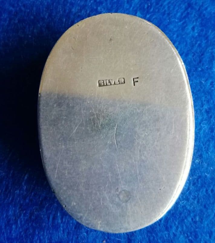 逸品　仁丹ケース④　銀張り　片切り彫　仁丹入れ　ピルケース　明治大正昭和　和骨董