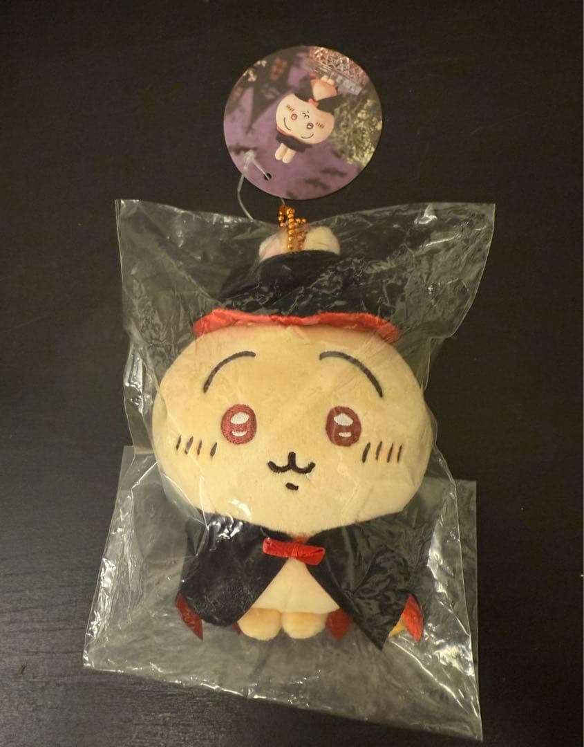 ちいかわ 仮装しちゃう！マスコット（吸血鬼なうさぎ） | ちいかわ