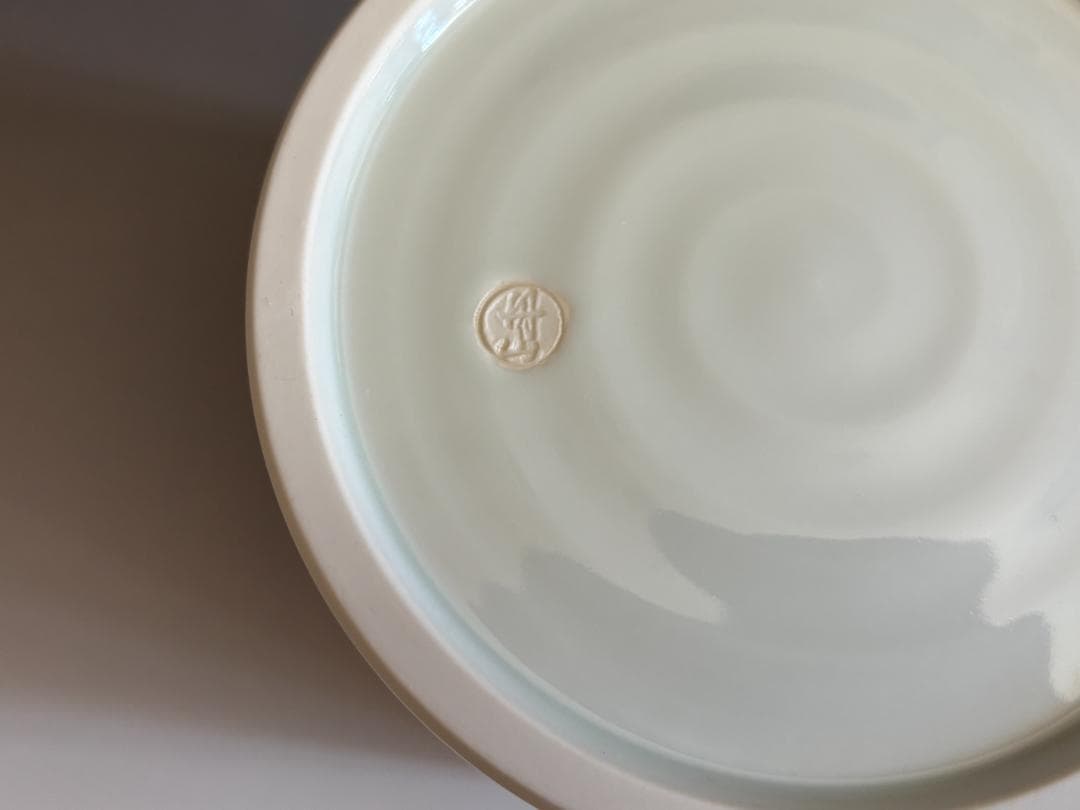 chadougu0318様専用【福森阿也】『色絵金彩芥子絵 四方水指』共箱 共布