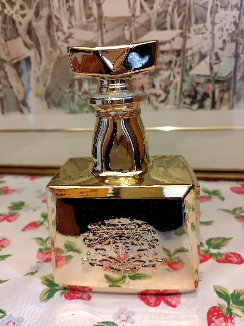 美品 サントリー ローヤル 古酒 ゴールドラベル 干支 羊 モデル 記念ボトル