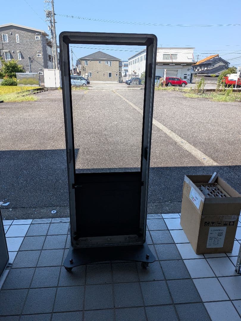 大型デジタルサイネージ 躯体