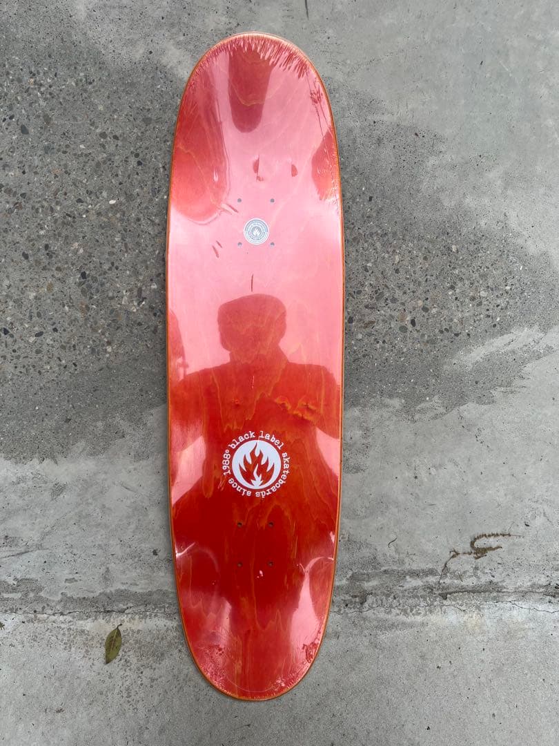 スケートボード Black label Jake Reuter 9.0 egg shape