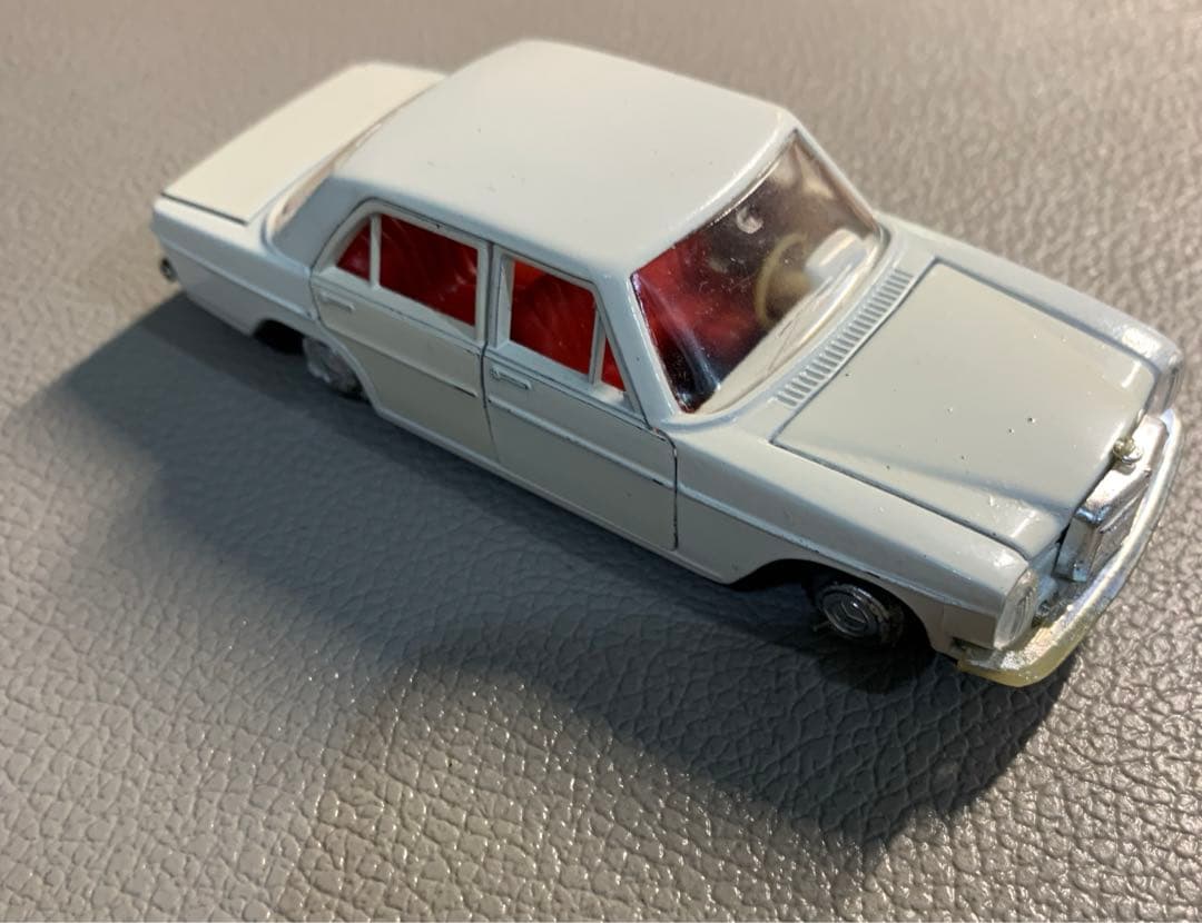 ヴィンテージ Sablon（サブロン）ベルギー製のメルセデス・ベンツ MB200