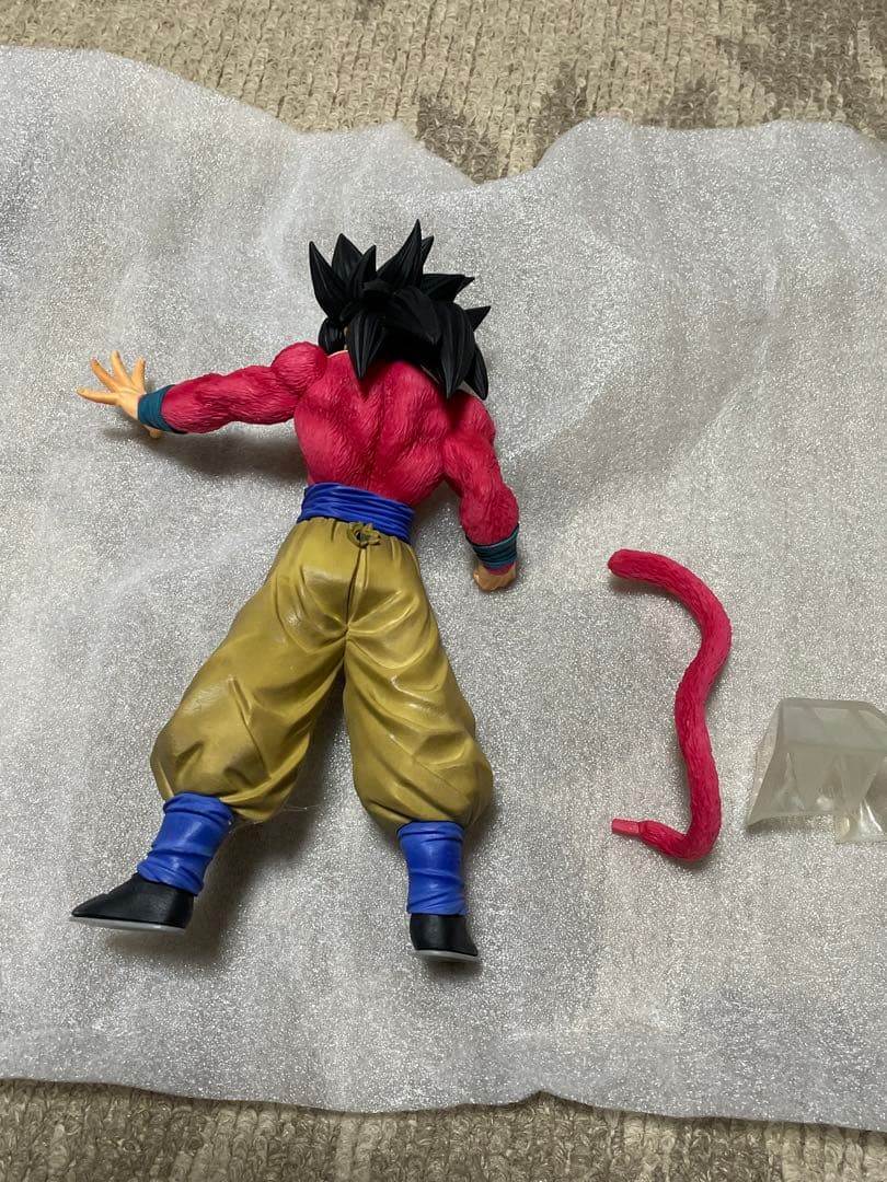 箱無し　一番くじ ドラゴンボール B賞 超サイヤ人4 孫悟空 フィギュア