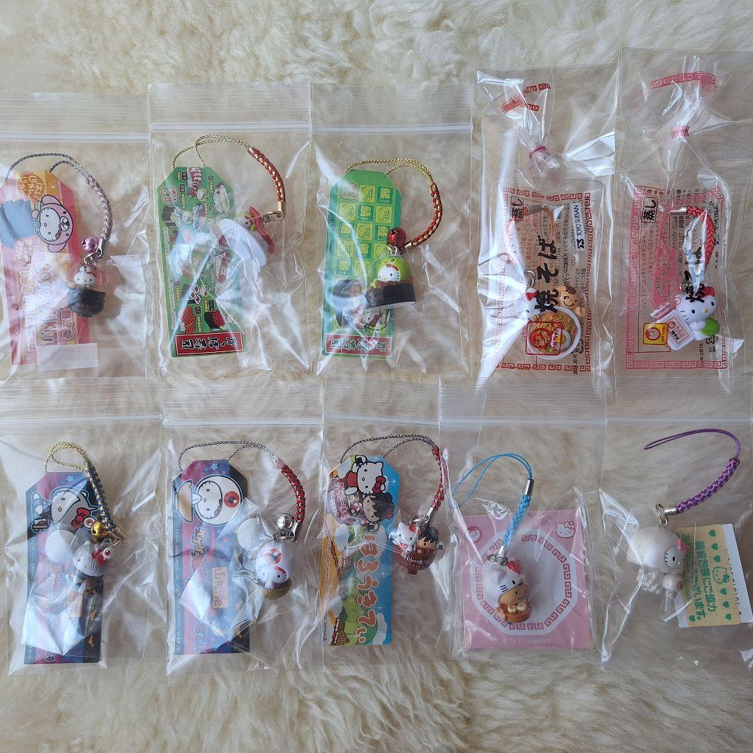 SALE　キティちゃん ご当地 根付け　ストラップ キーホルダー 60個