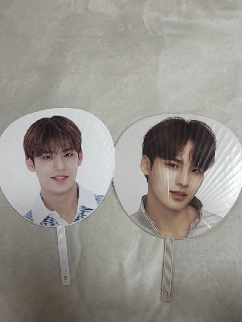 公式】SEVENTEEN MINGYU ミンギュ うちわセット - メルカリ