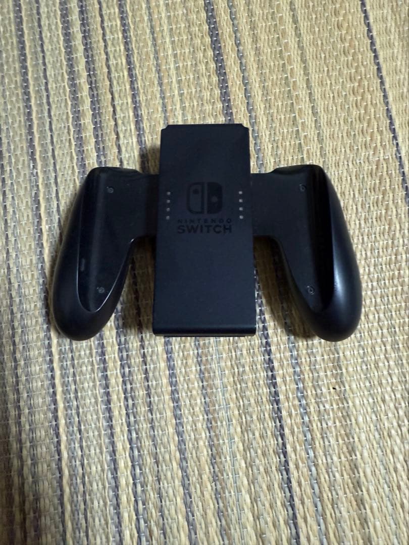 Nintendo Switch 本体 青・赤 ジョイコン付き