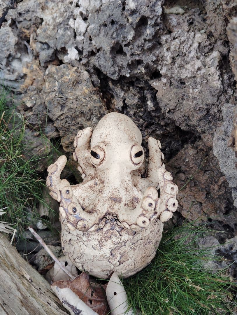 陶器製タコの置物