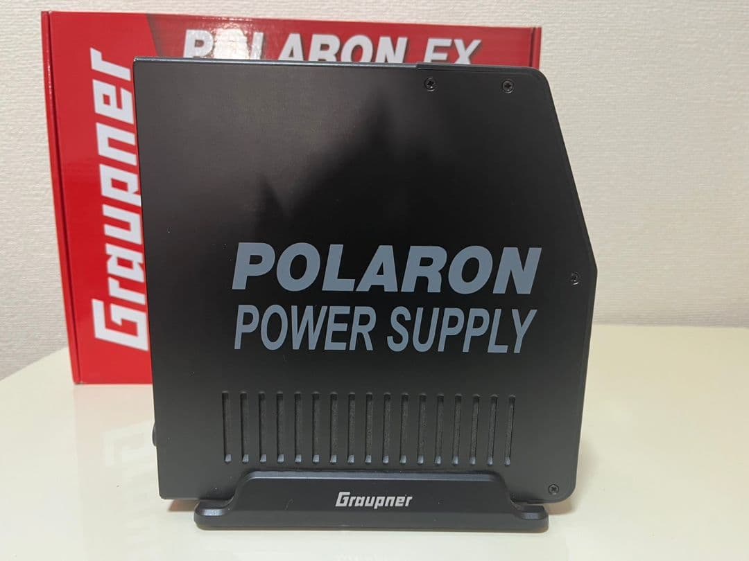 Graupner POLARON EX 充電器 12V 25A