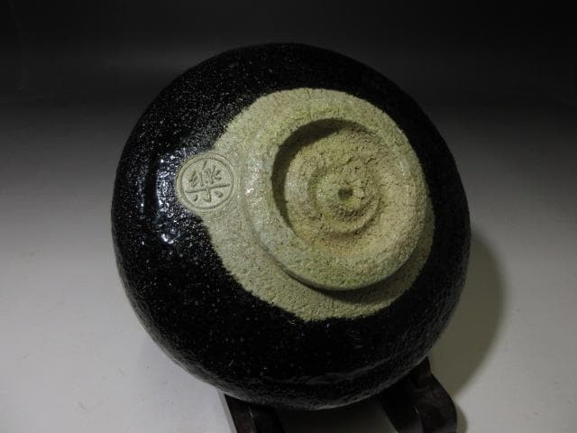 楽吉左衛門十一代 慶入 黒茶碗「杦風」／裏千家十三