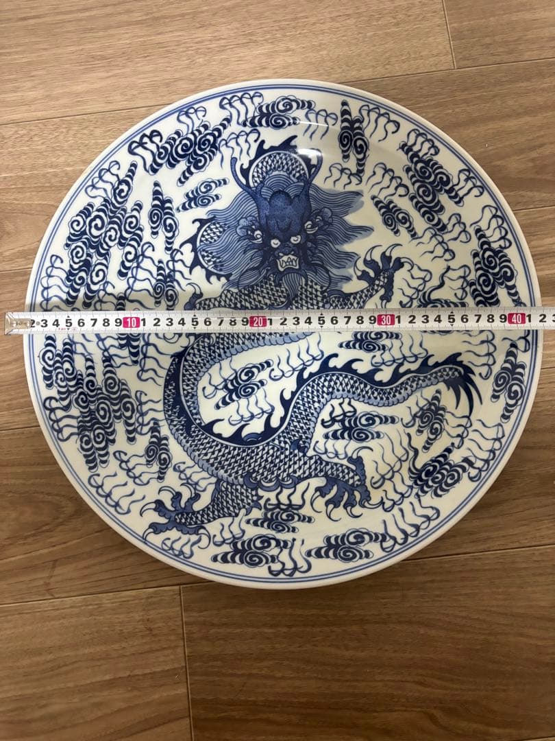 中国 青いドラゴン模様の陶器皿 大皿の通販はau PAY マーケット - 輸入