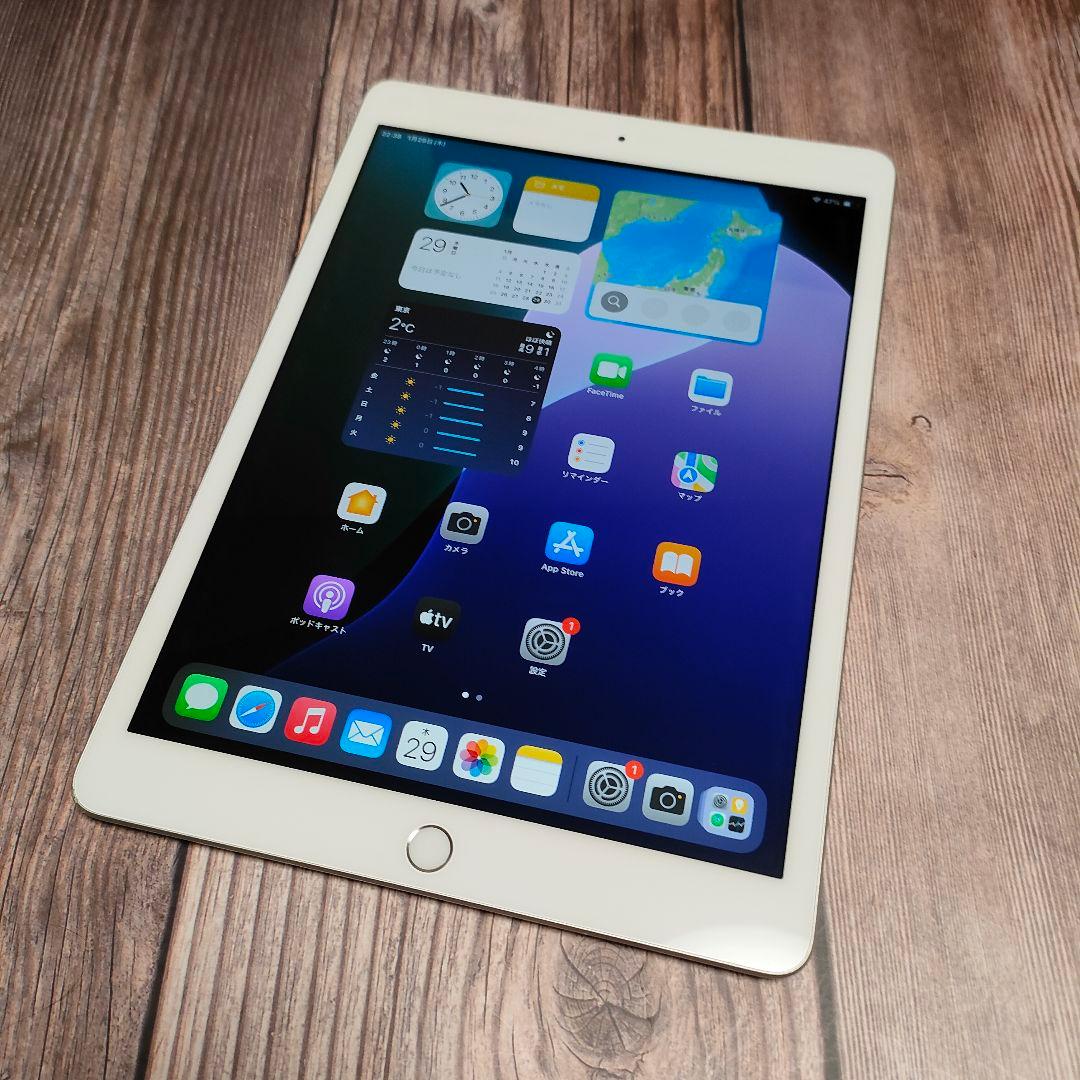 iPad 第8世代 32GB SIMフリー 美品 - メルカリ