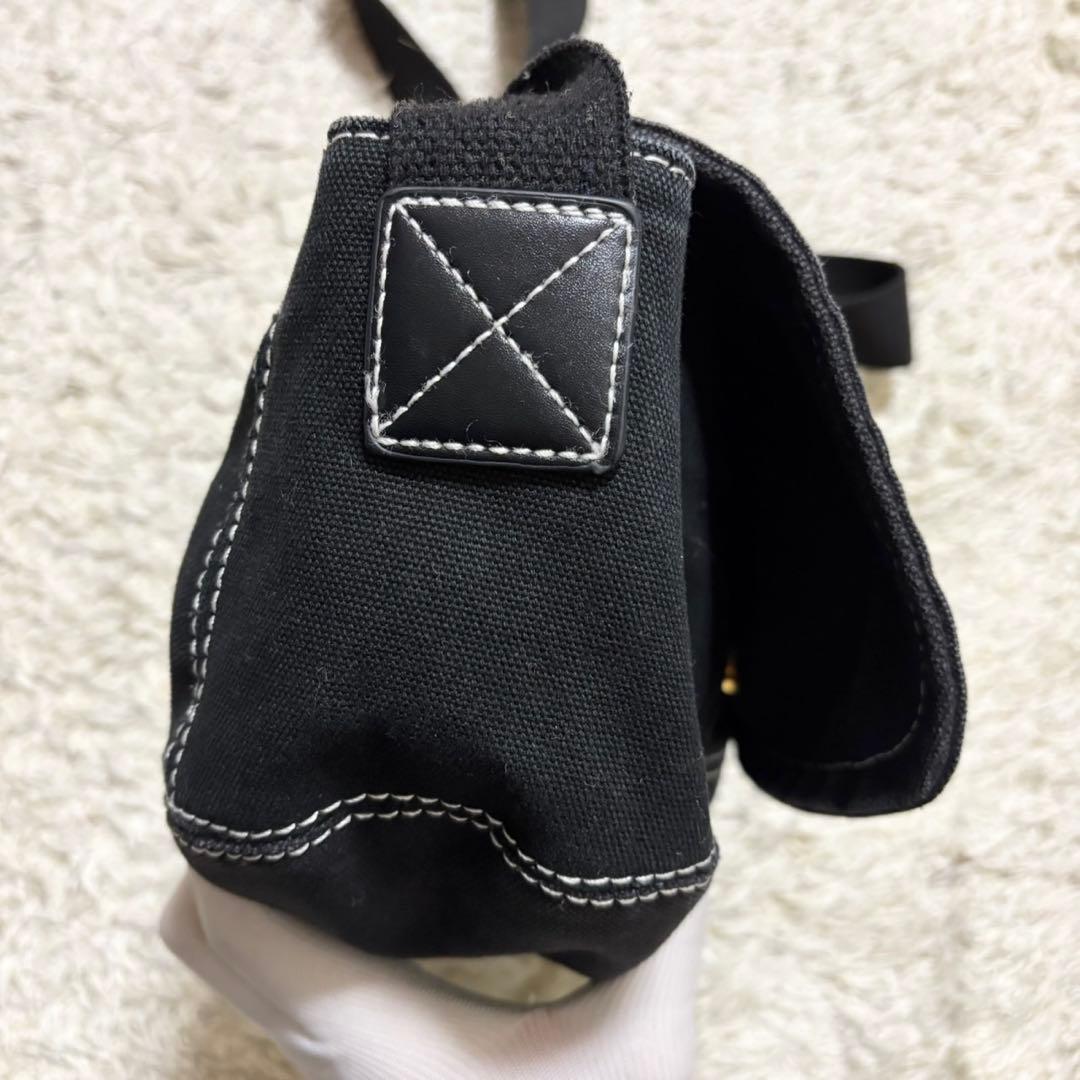 【美品】ヴィヴィアンウエストウッド ショルダーバッグ エッジウェア オーブ 黒