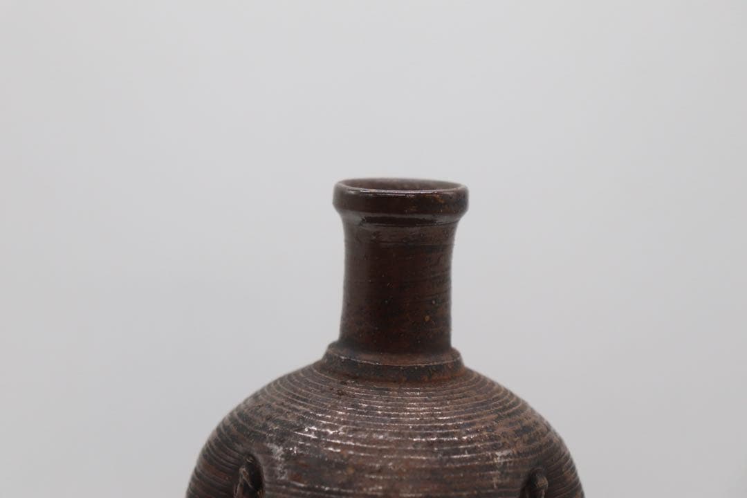 古備前 芋徳利 大黒天 花入 送料込み251020 備前焼 花入 木箱入り |