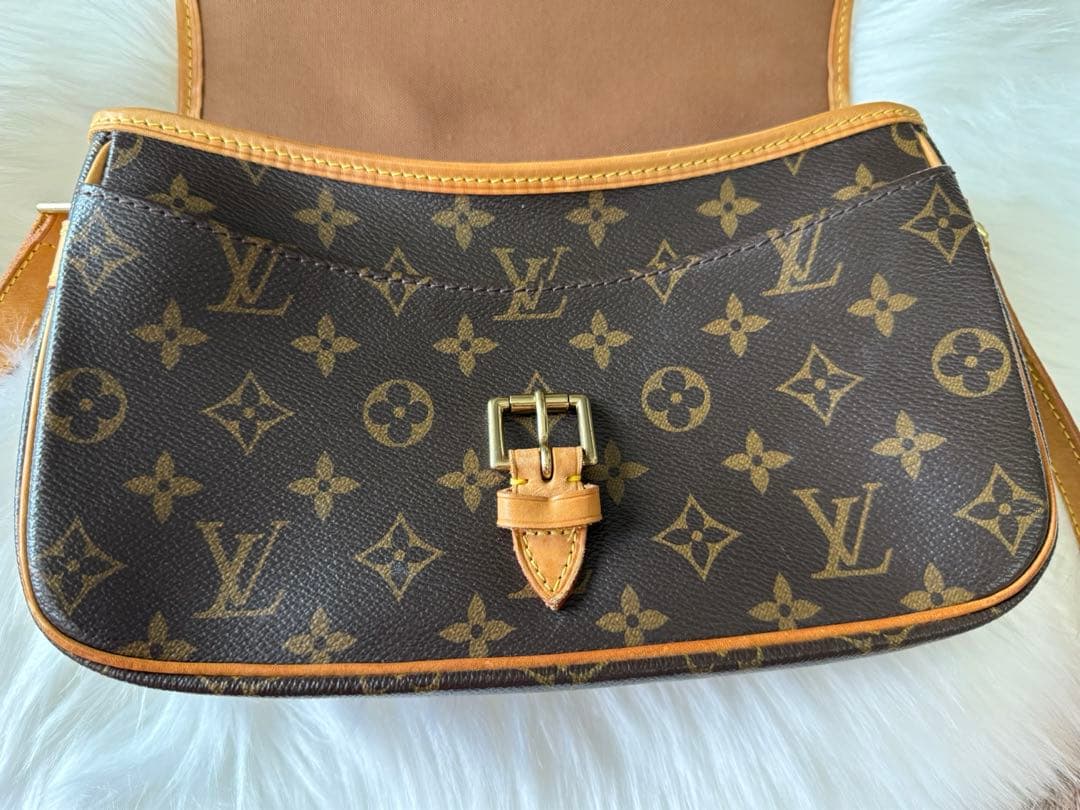ルイ・ヴィトン モノグラム ショルダーバッグ ソローニュ 廃盤品