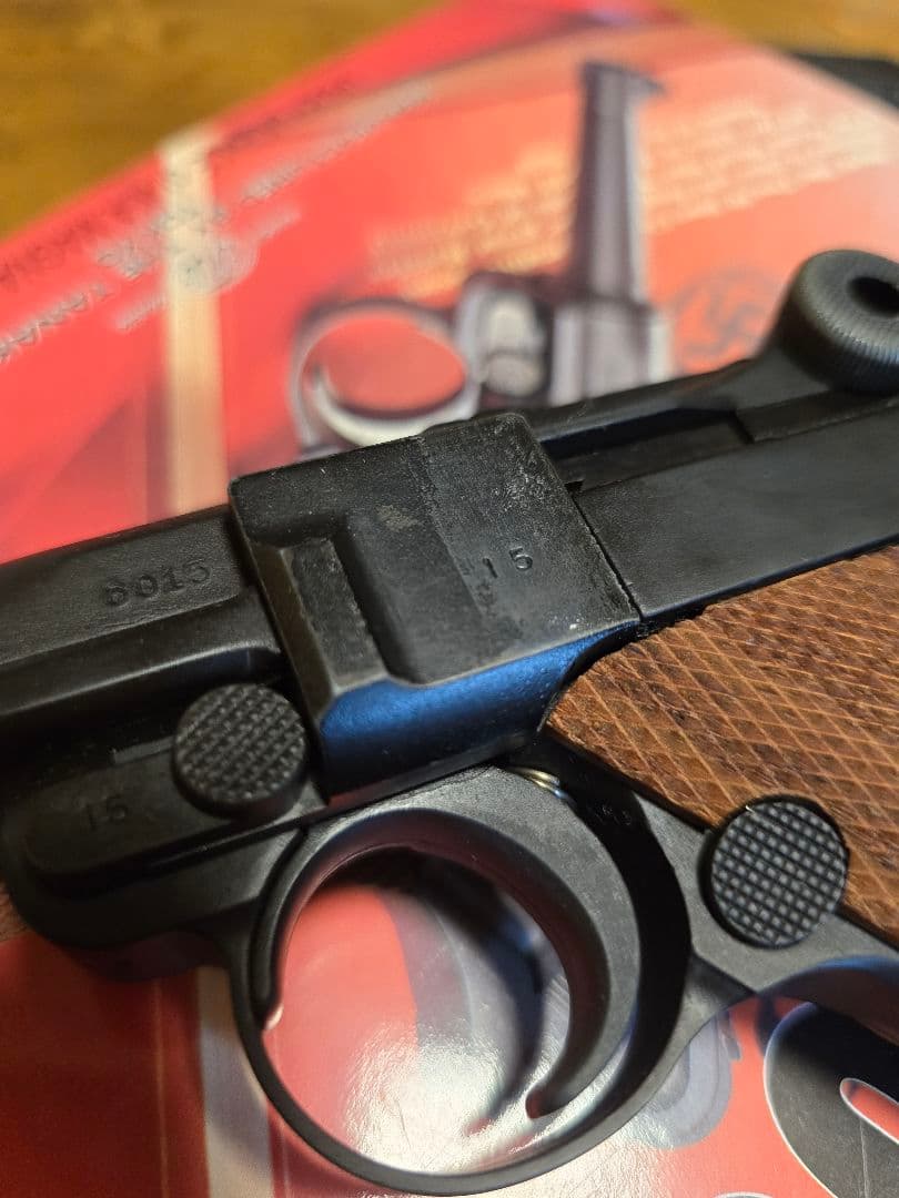 タナカ　ルガーP08　4インチ　ガスブローバック　木製グリップ