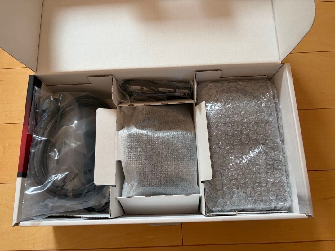 Switch Nintendo Switch (おまけ)純正ケースつき