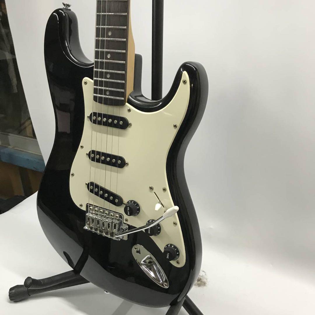 Squier by Fender エレキギター Bullet® Strat® Amazon.com: Fender Squier Bullet Stratocaster Hard Tail - Tropical
