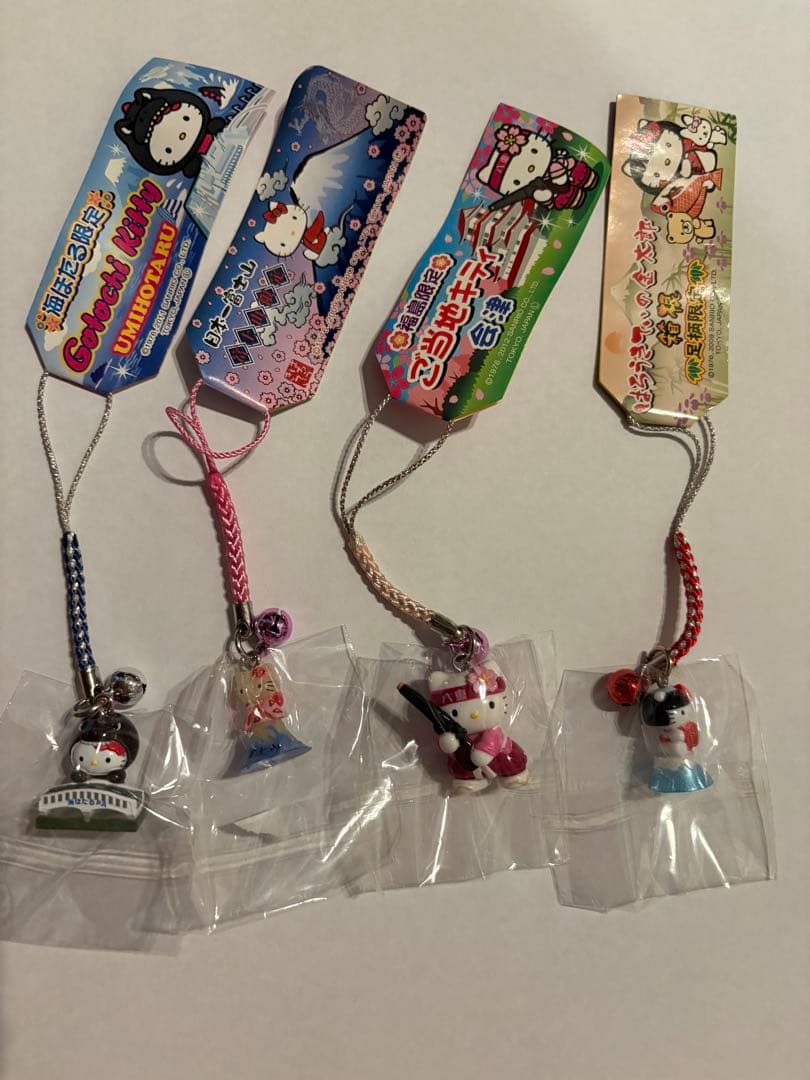 ご当地 キティ 根付け ストラップ 21点まとめ売り
