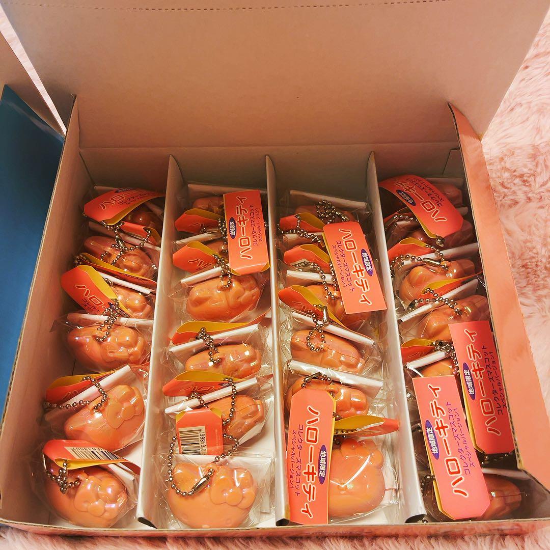 希少激レア　ハローキティ　地域限定　コレクターズマスコット　2002 サンリオ