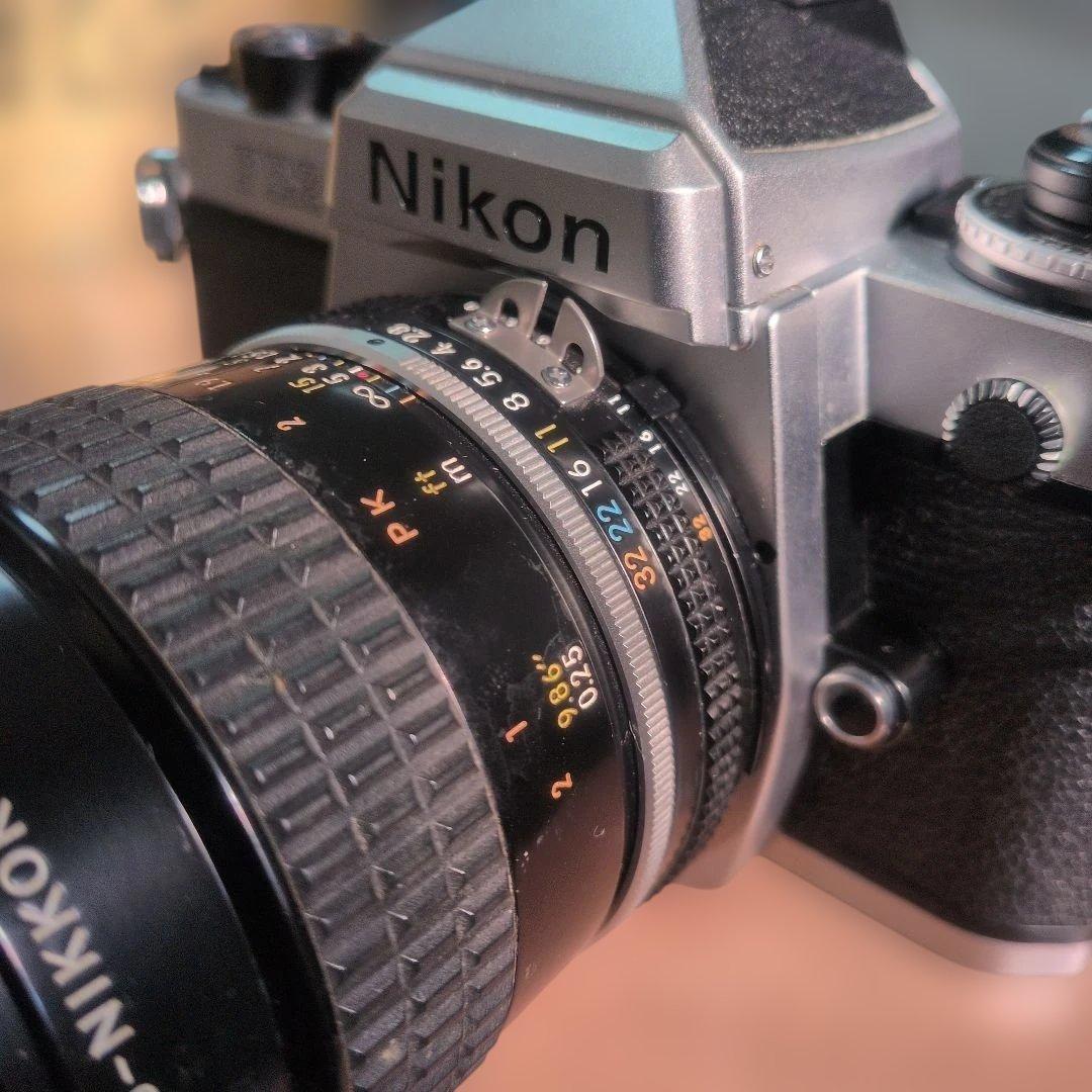 価格テレビ・オーディオ・カメラ - Nikon FE2 ＋ Micro-Nikkor F2.8