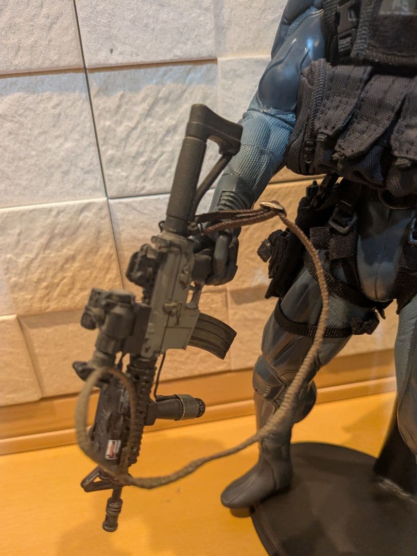 メタルギアソリッド メディコムトイ スネーク&雷電 1/6 フィギュア RAH