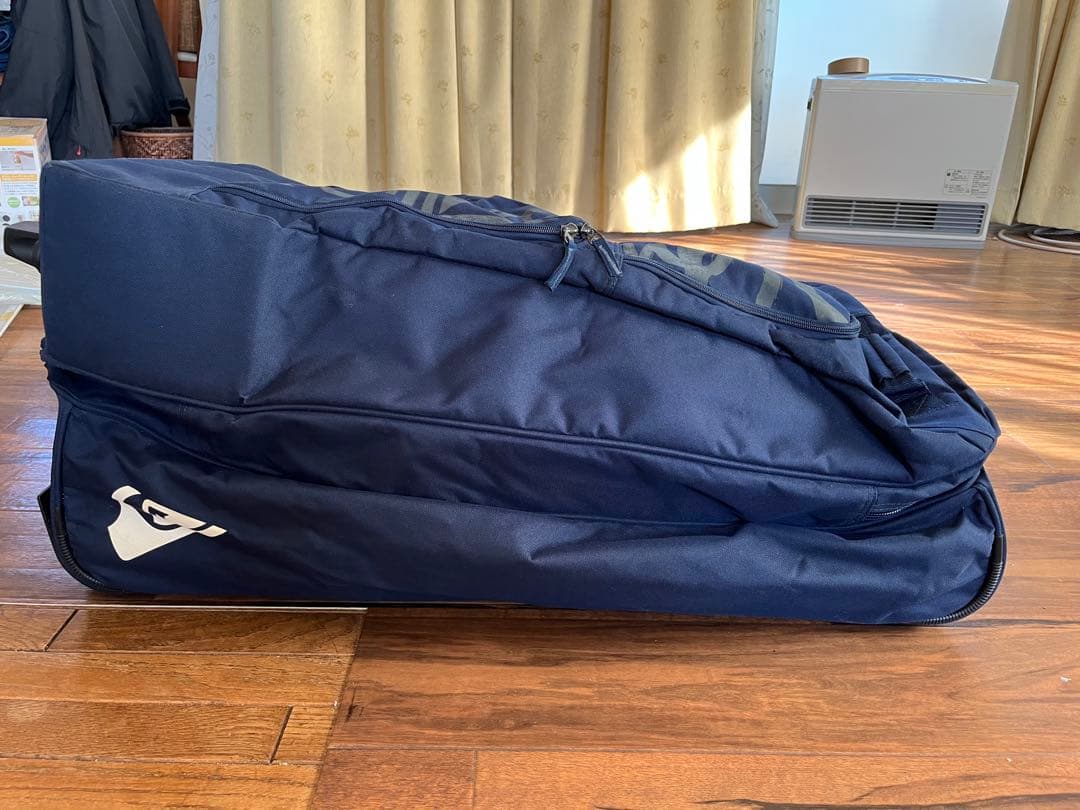 Quiksilver 大型キャリーバッグ ネイビー