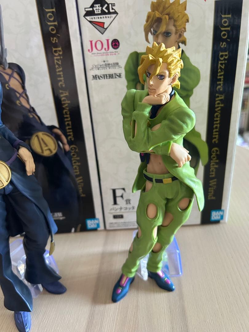 一番くじ　ジョジョの奇妙な冒険　黄金の風　フィギュアセット