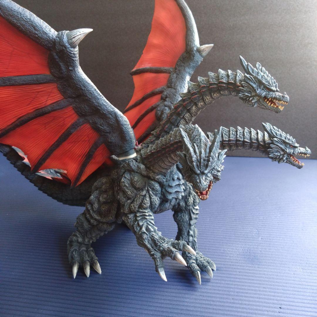 デスギドラ　フィギア