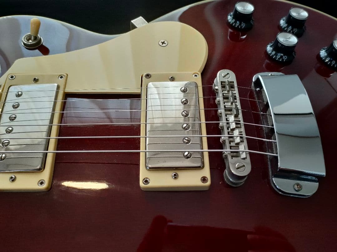 HAGSTROM SWEDE いい状態 2016年の定価税別125000円です。 - メルカリ