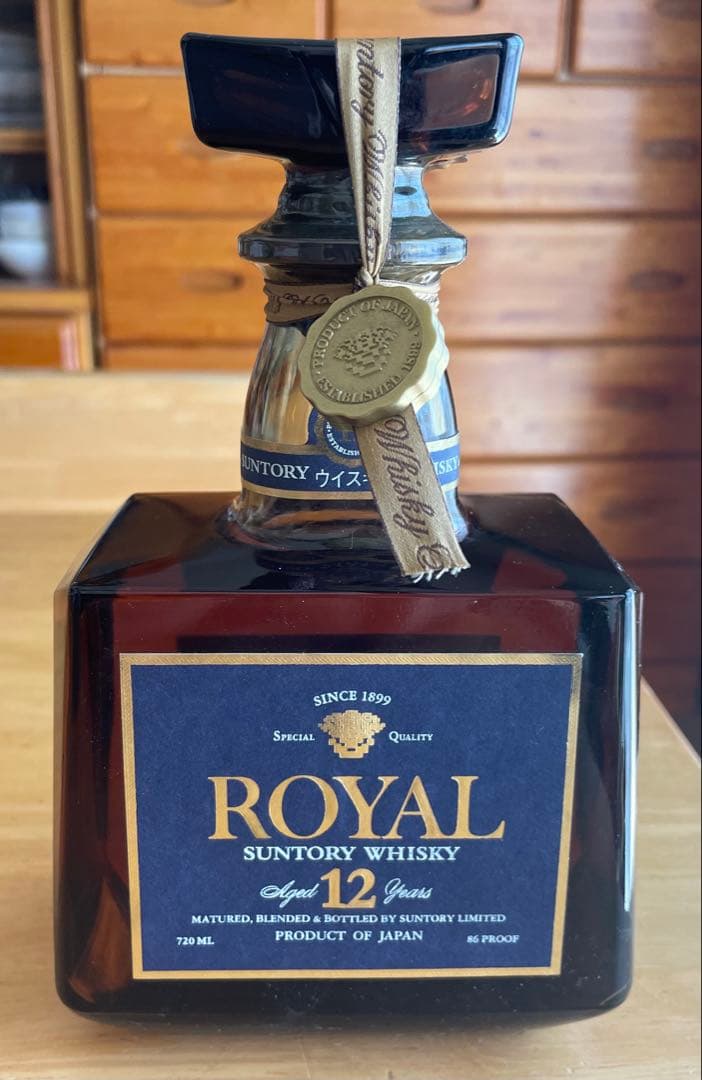 サントリー ローヤル プレミアム 12年 青ラベル 古酒（箱なし）