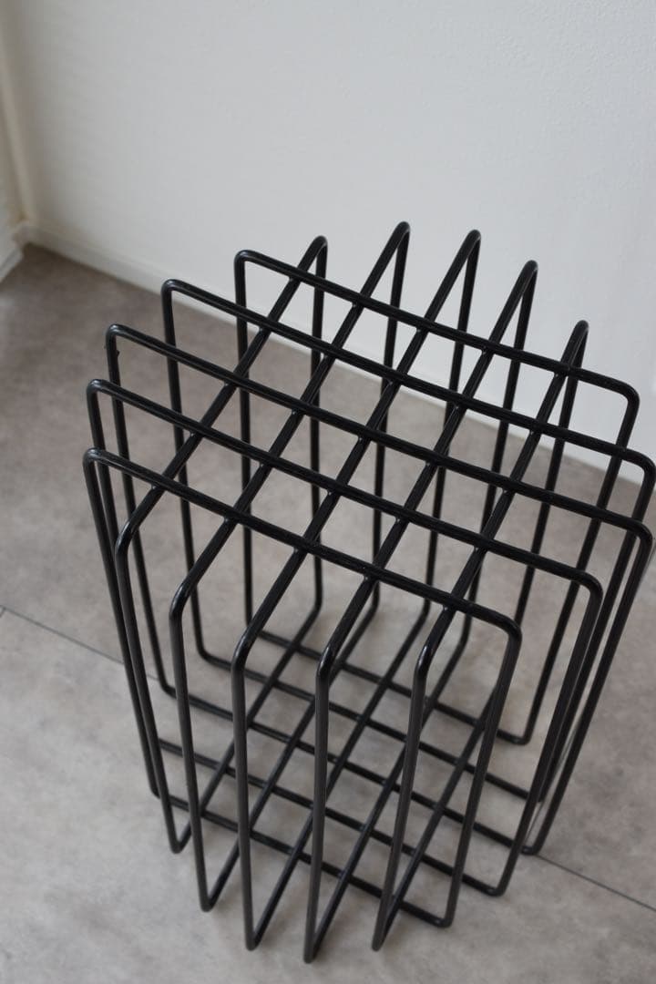 ワイヤー　スツール　ポストモダン