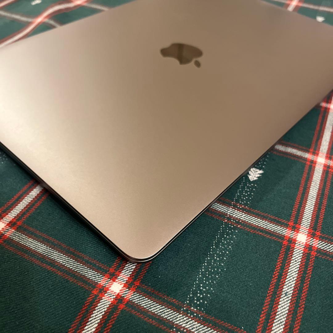 超美品！M1 MacBook Air バッテリー98% 8GB/256GB 箱付