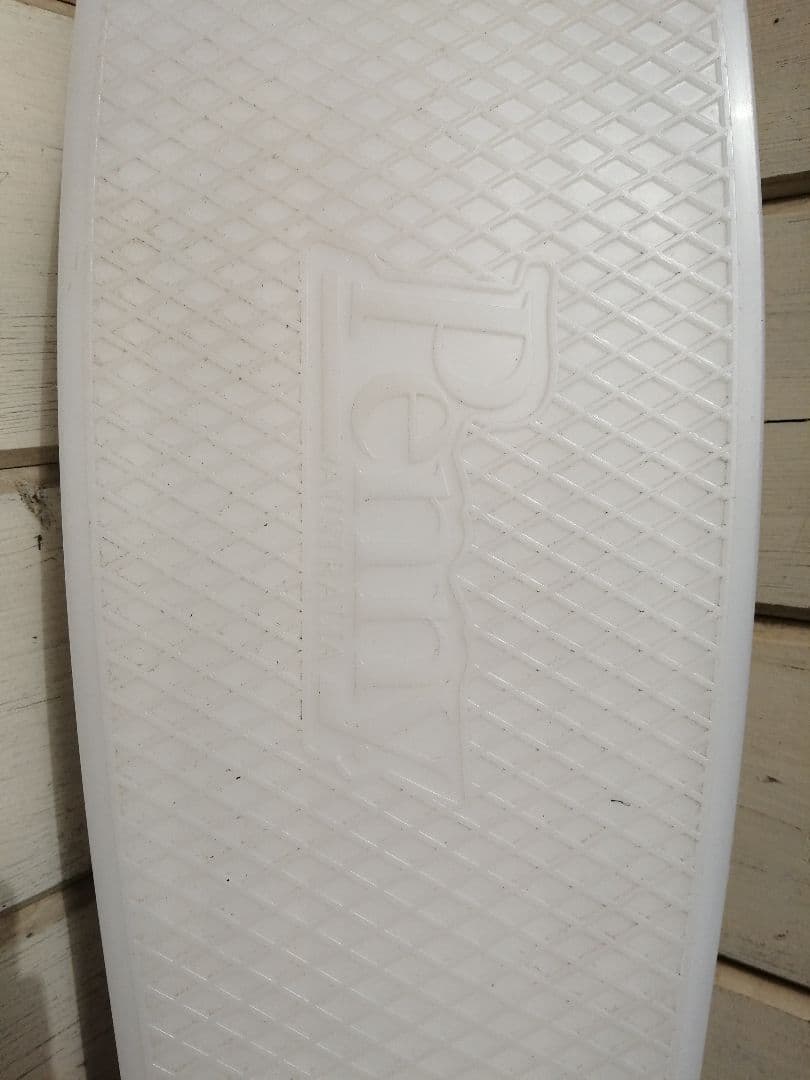 美品PENNY27　ペニー27インチ、ニッケル 蓄光モデル、薄い紫色に光ります！