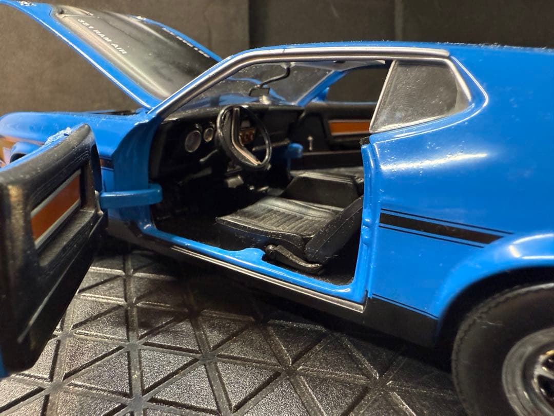 ジャンク 1/18 フォードムスタング ミニカー - メルカリ