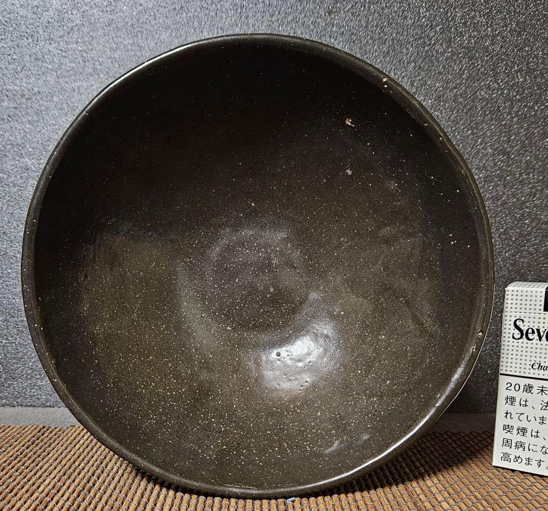 中国美術　中国陶磁器　磁州窯　堆線文様　碗　茶碗　鉢　菓子器　茶道具　陽刻鎬手