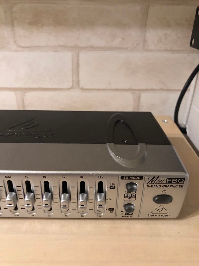 behringer FBQ800 グラフィックイコライザー