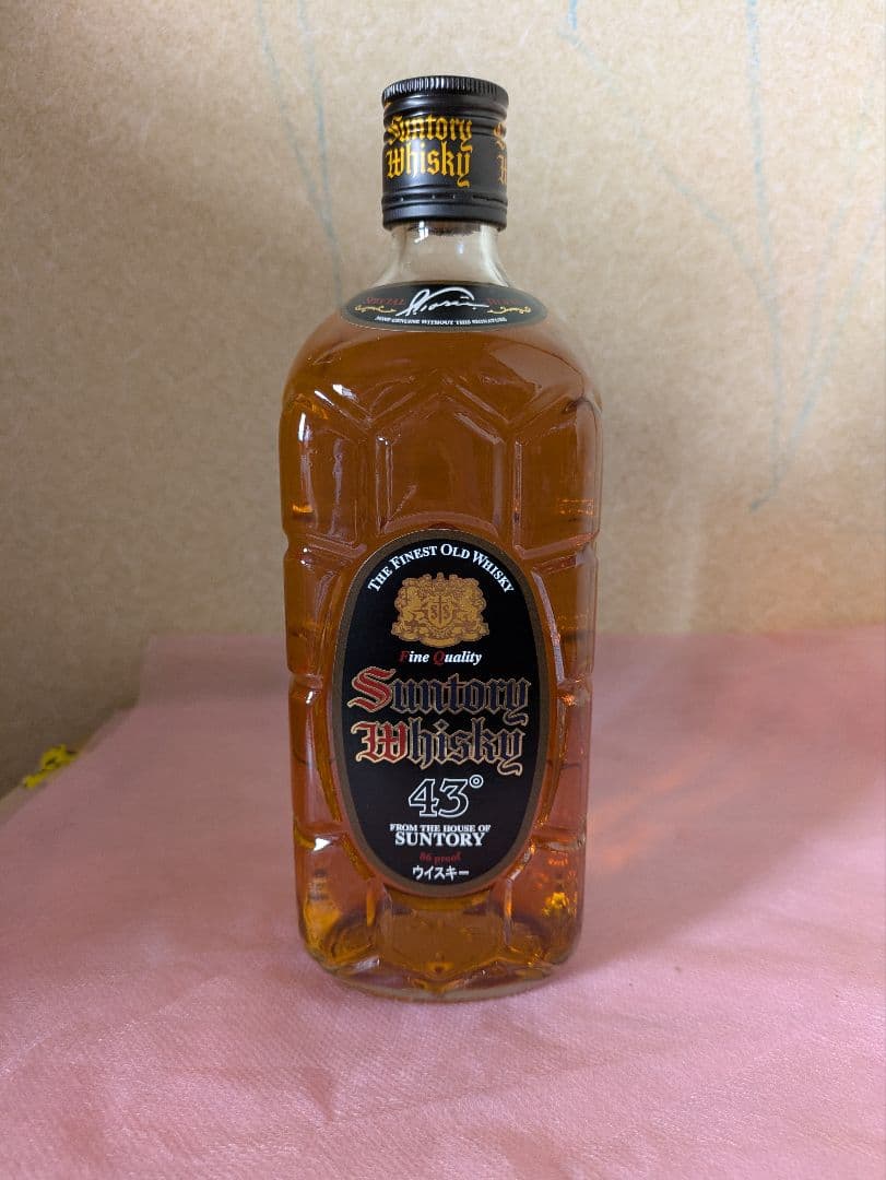 古酒 サントリー ウイスキー 角瓶 黒角 700ml 43度 未開栓