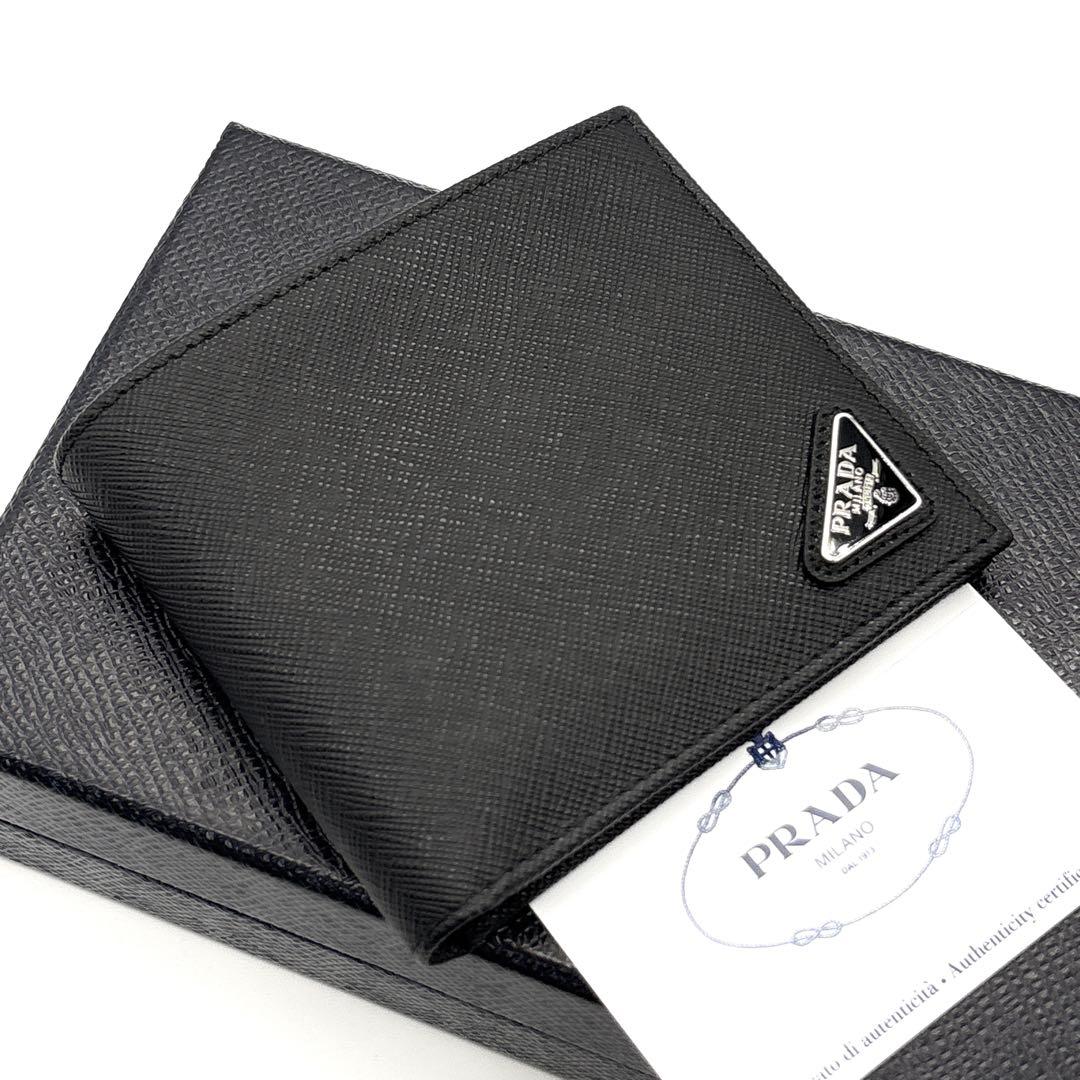 未使用級◇PRADA 二つ折り財布 サフィアーノ 三角プレート ブラック