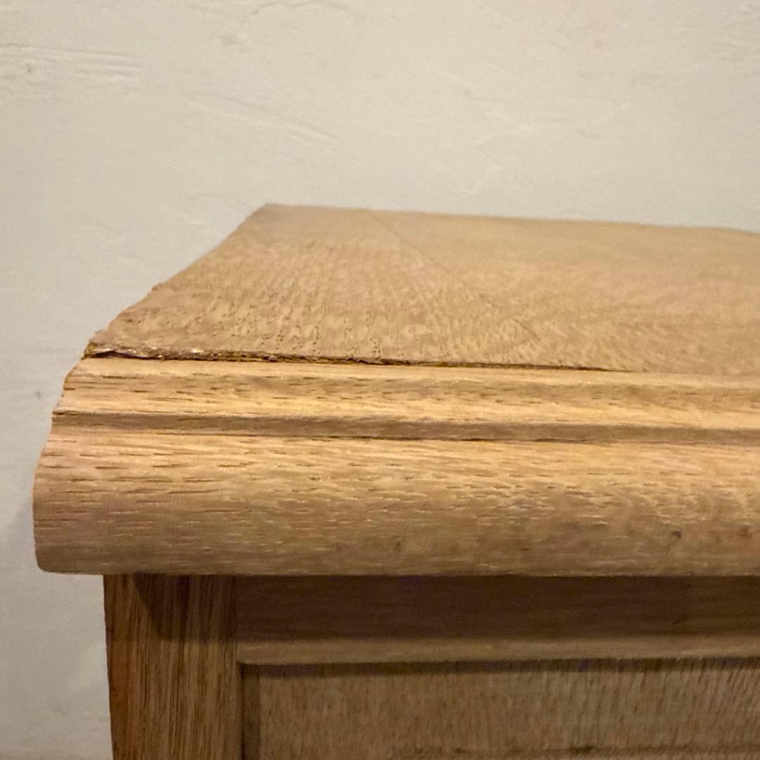 ビンテージ 木製サイドテーブル 猫脚 剥離 ベッドサイドテーブル