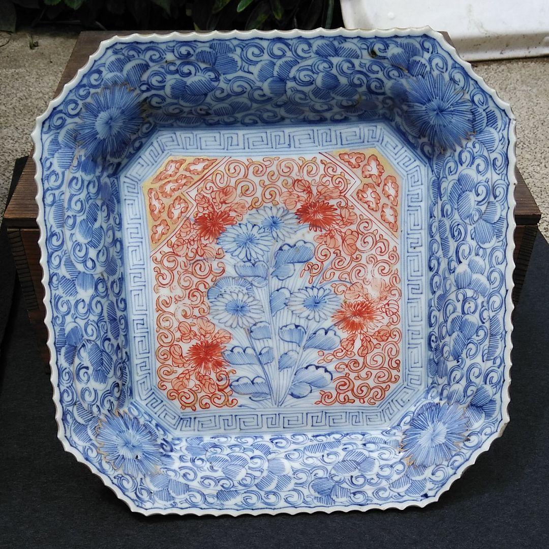 古伊万里線描菊花紋隅切り角皿
