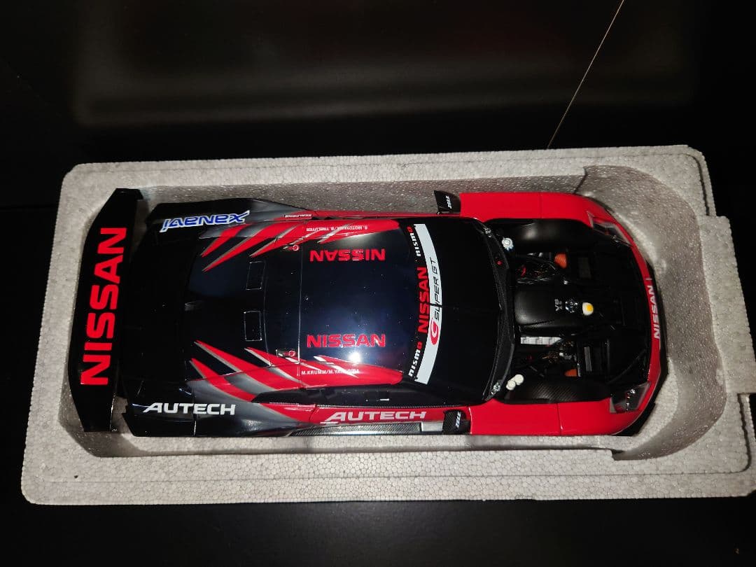 ミニカー 1/18 autoart r35 Xanavi 2008 SUPER GT